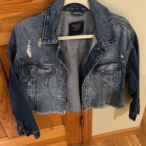 Cropped ripped denim jacket